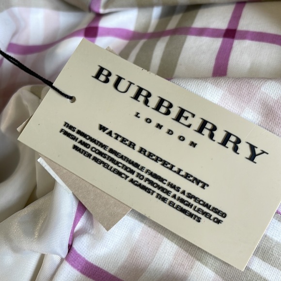 Burberry Hooded ZIp Jacket - Picture 5 of 6
